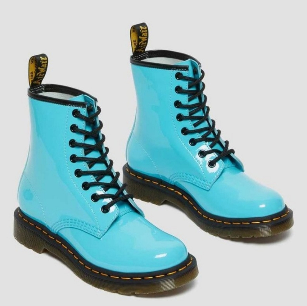 Dr.Martens 1460 NEW!Turquoise Blue Patent Leather Lace Boots Shine Women Sz 7 US